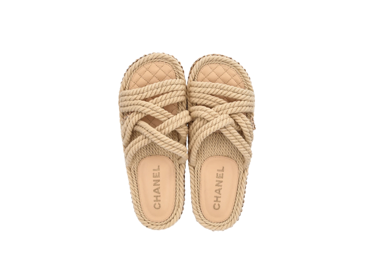 https://d2cva83hdk3bwc.cloudfront.net/chl-sdscrsbws-chanel-rope-sandals-beige-women-s-3.jpg