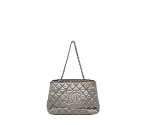 Buy Chanel Chain Me Tote Bag Silver at Sasom – Authentic and Ready to Ship