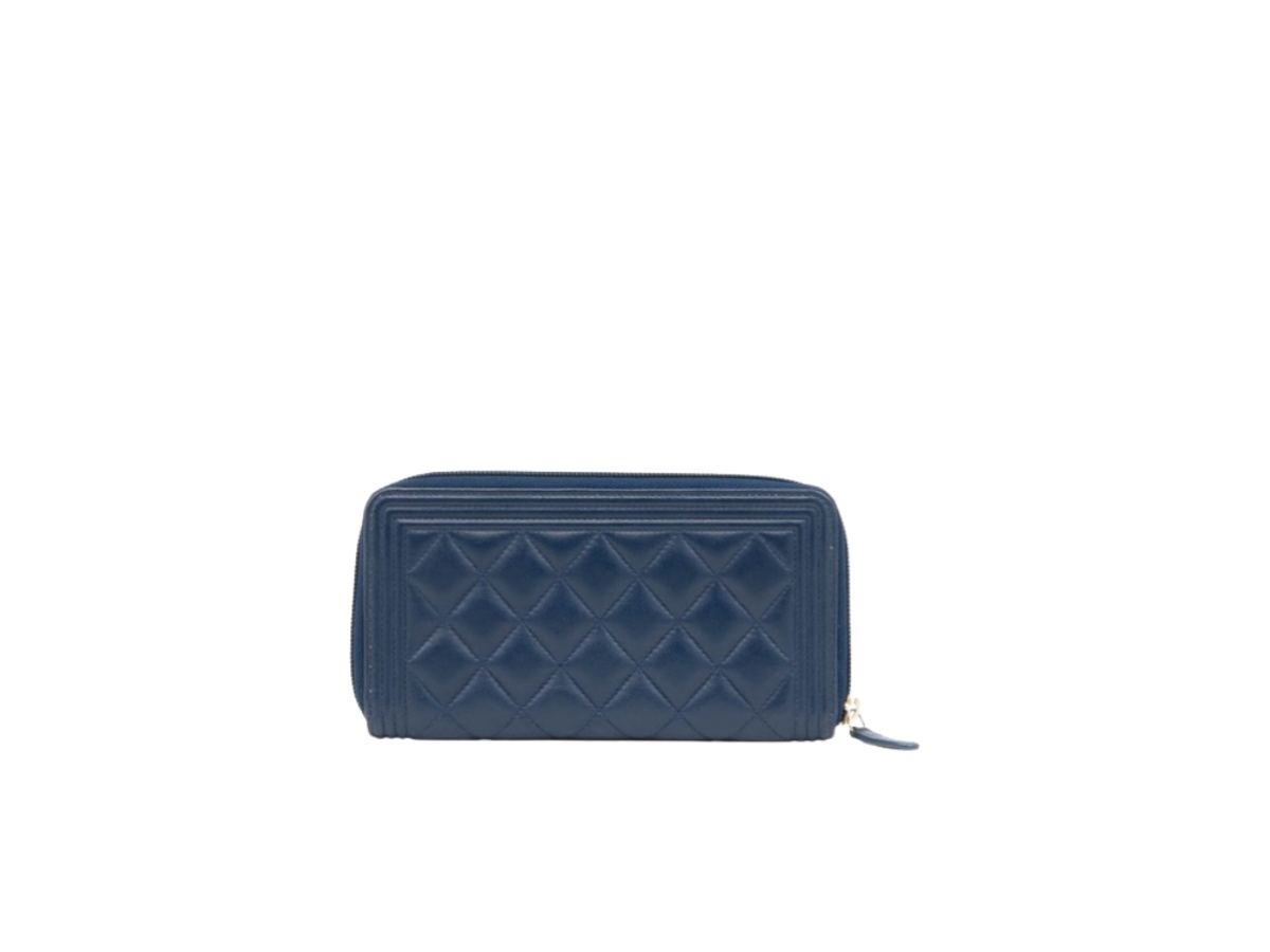 https://d2cva83hdk3bwc.cloudfront.net/chl-wlbcbzawilqwghb-chanel-boy-zip-around-wallet-in-lambskin-quilted-with-gold-hardware-blue-4.jpg