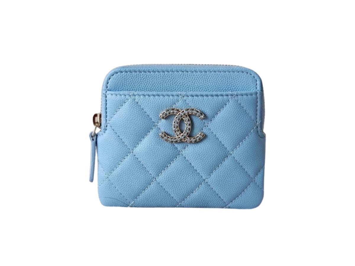 https://d2cva83hdk3bwc.cloudfront.net/chl-wlbccczcpb-chanel-cc-crystal-zipped-coin-purse-blue-1.jpg