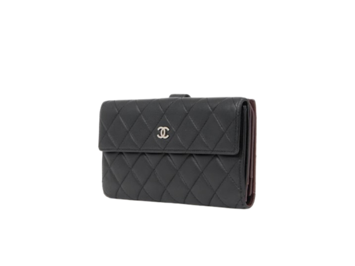 https://d2cva83hdk3bwc.cloudfront.net/chl-wlbccfcwiblwsth-chanel-cc-flap-continental-wallet-in-black-leather-with-silver-tone-hardware-2.jpg