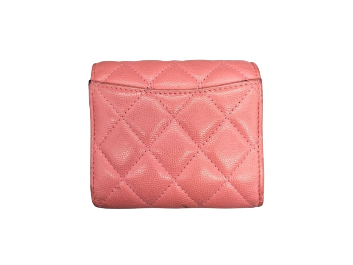 https://d2cva83hdk3bwc.cloudfront.net/chl-wlbcfwp-chanel-flap-wallet-pink-2.jpg