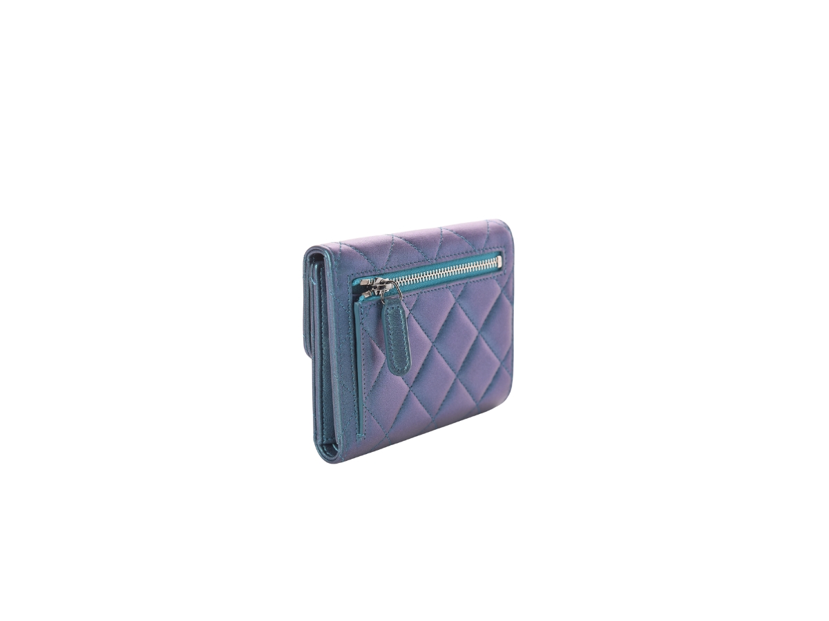 https://d2cva83hdk3bwc.cloudfront.net/chl-wlbcilqscwt-chanel-iridescent-lambskin-quilted-small-compact-wallet-turquoise-2.jpg