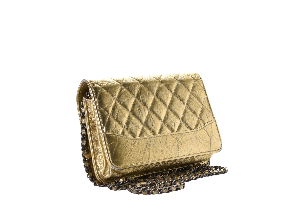 https://d2cva83hdk3bwc.cloudfront.net/chl-wlbcmacqgwocg-chanel-metallic-aged-calfskin-quilted-gabrielle-wallet-on-chain-gold-2.jpg