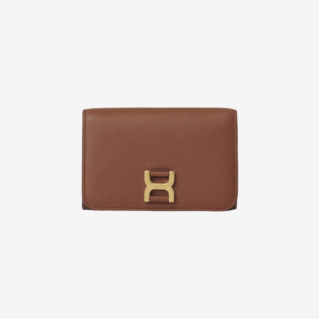 https://d2cva83hdk3bwc.cloudfront.net/chloe-marcie-medium-grained-calfskin-compact-wallet-tan-2.jpg