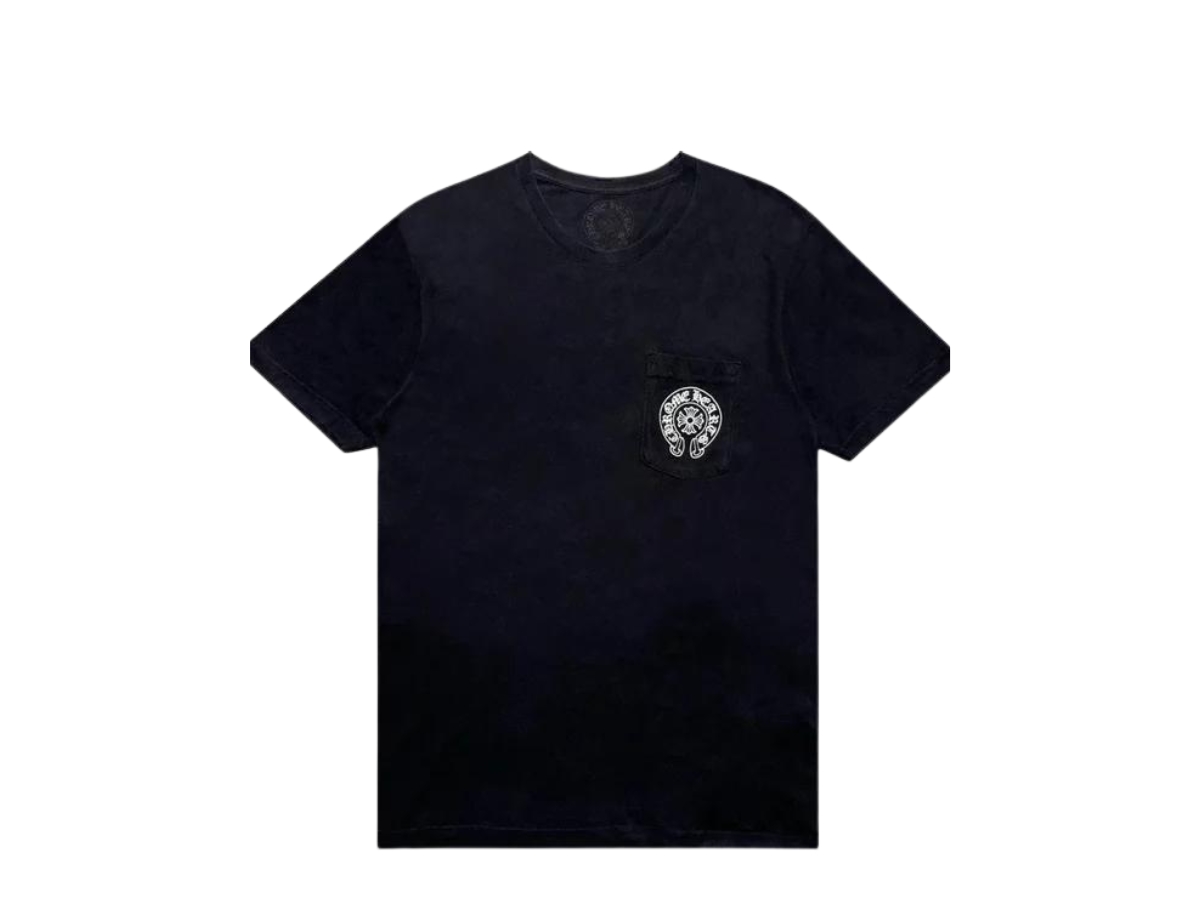 https://d2cva83hdk3bwc.cloudfront.net/chrome-hearts-hong-kong-horseshoe-pocket-tee-black-2.jpg