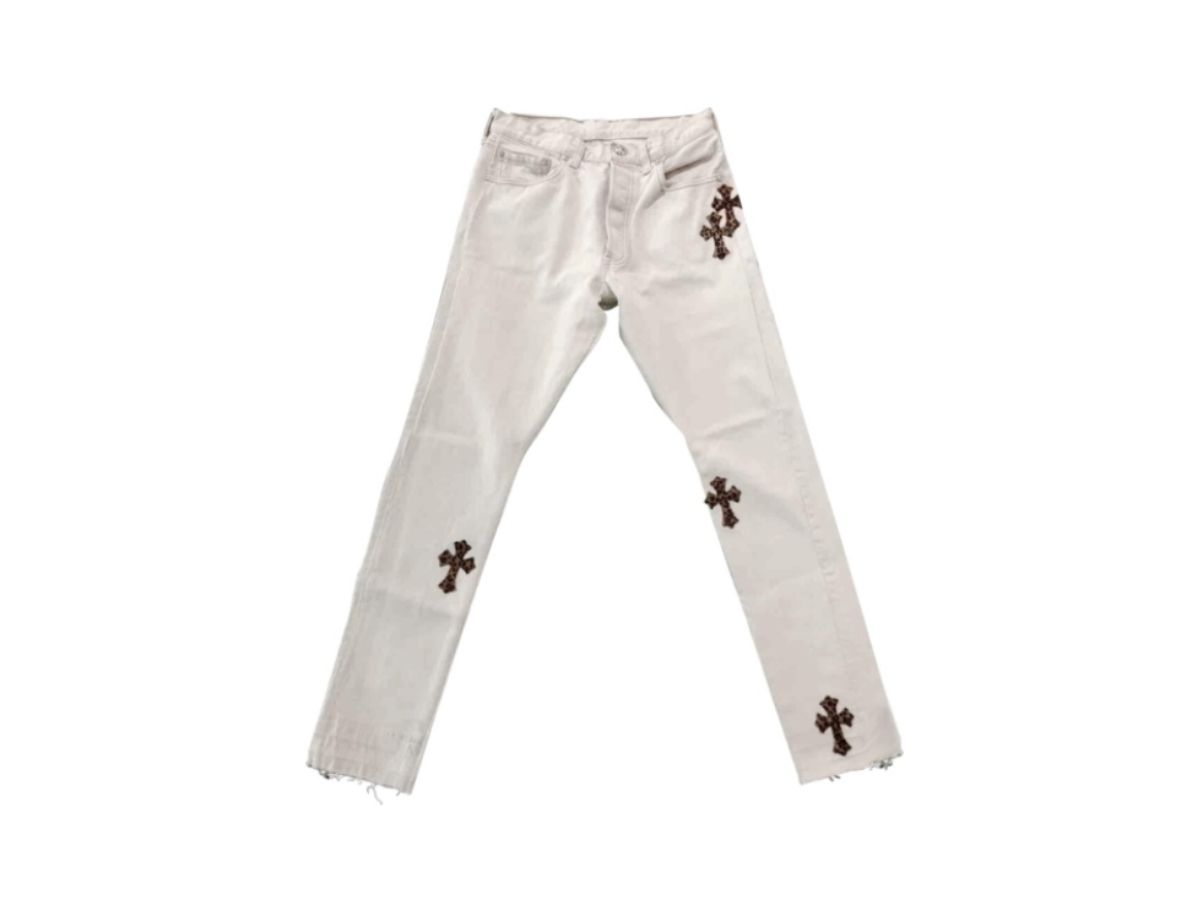 https://d2cva83hdk3bwc.cloudfront.net/chrome-hearts-white---leopard-cross-jeans-2.jpg