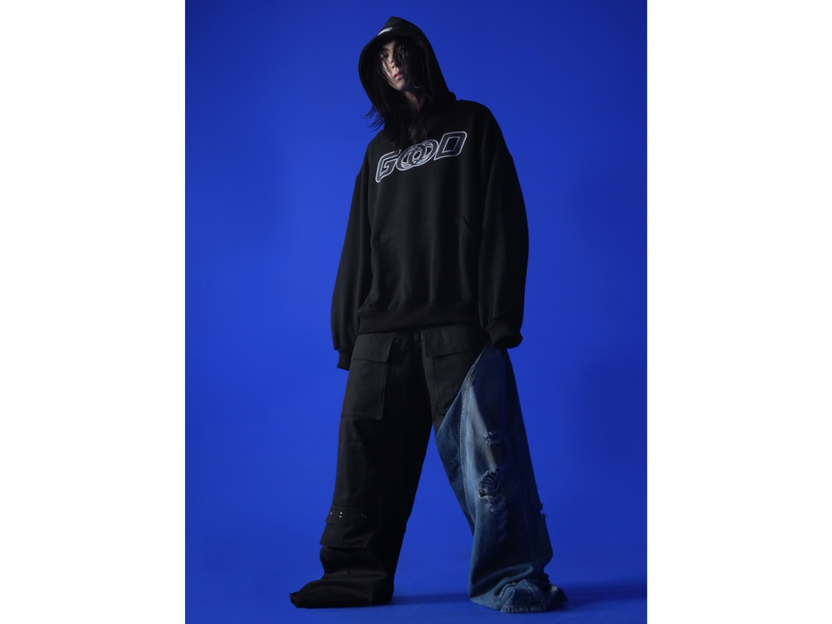 https://d2cva83hdk3bwc.cloudfront.net/civision-by-csc-good-boy-hoodie-black-3.jpg