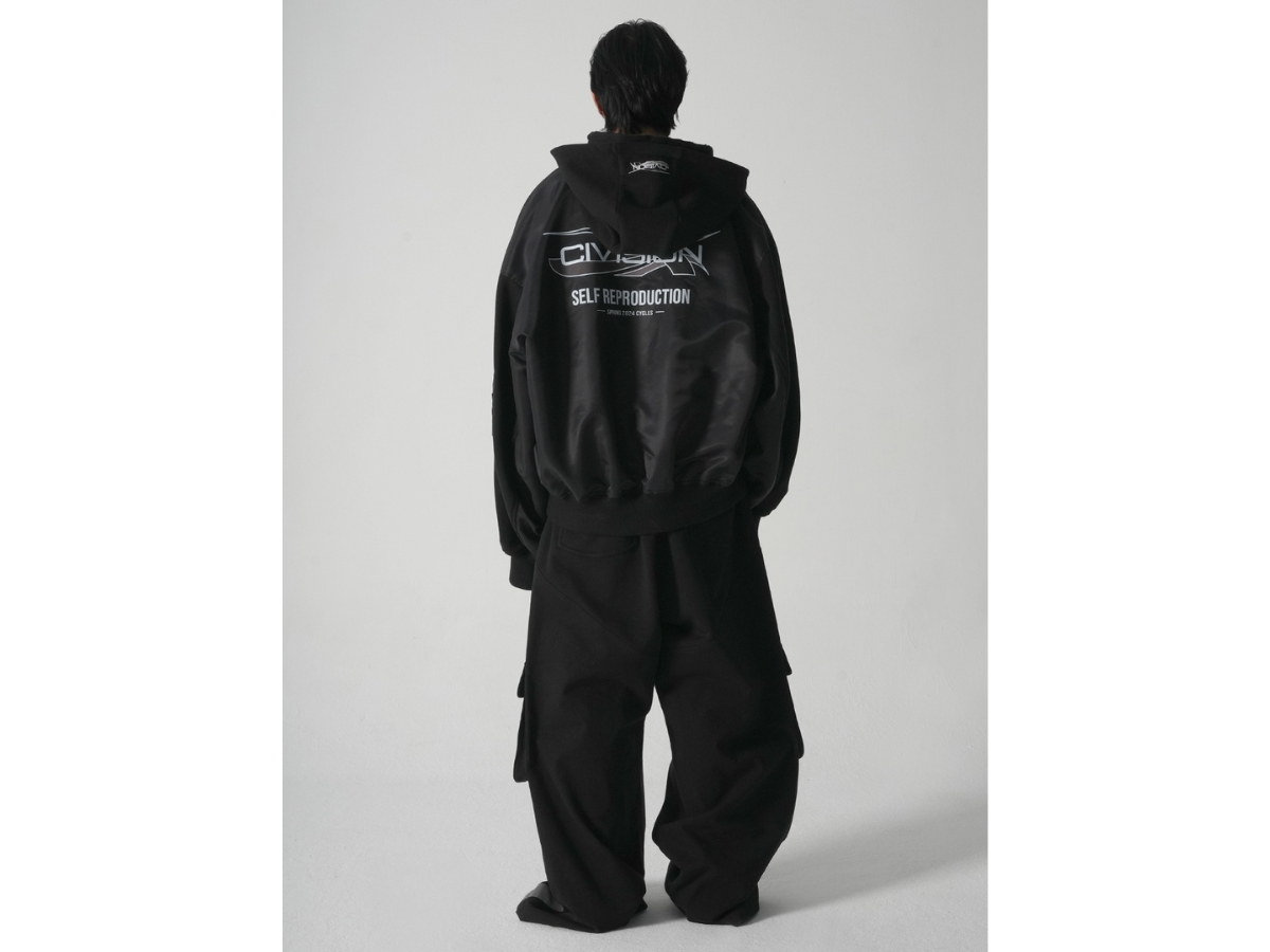 https://d2cva83hdk3bwc.cloudfront.net/civision-by-csc-remake-hooded-blouson-black-4.jpg