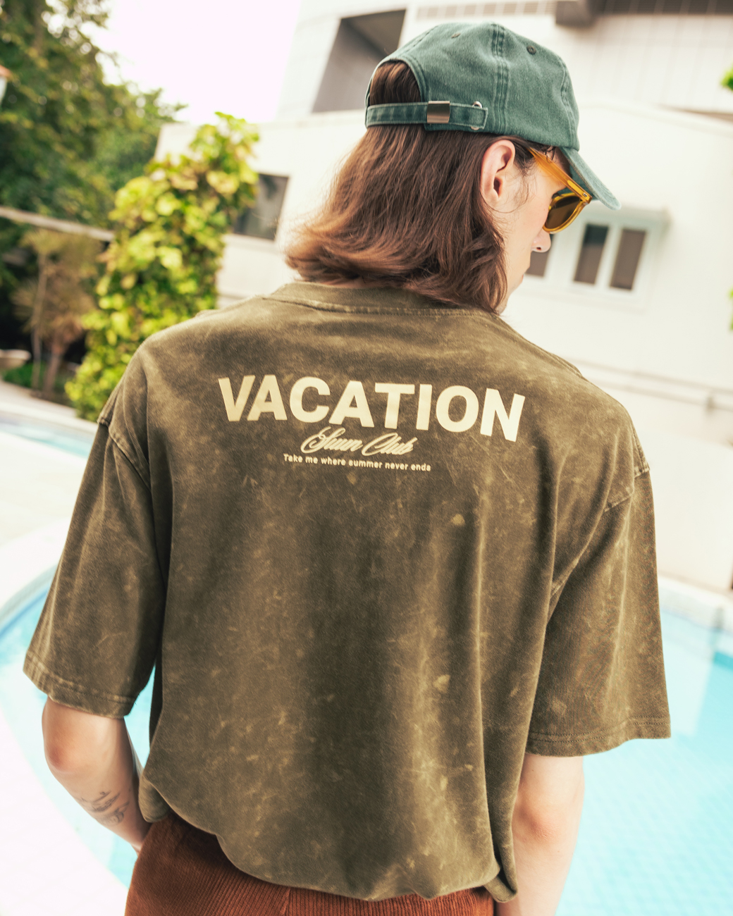 https://d2cva83hdk3bwc.cloudfront.net/classy_suun---oversized-t-shirt---vacation--green-3.jpg