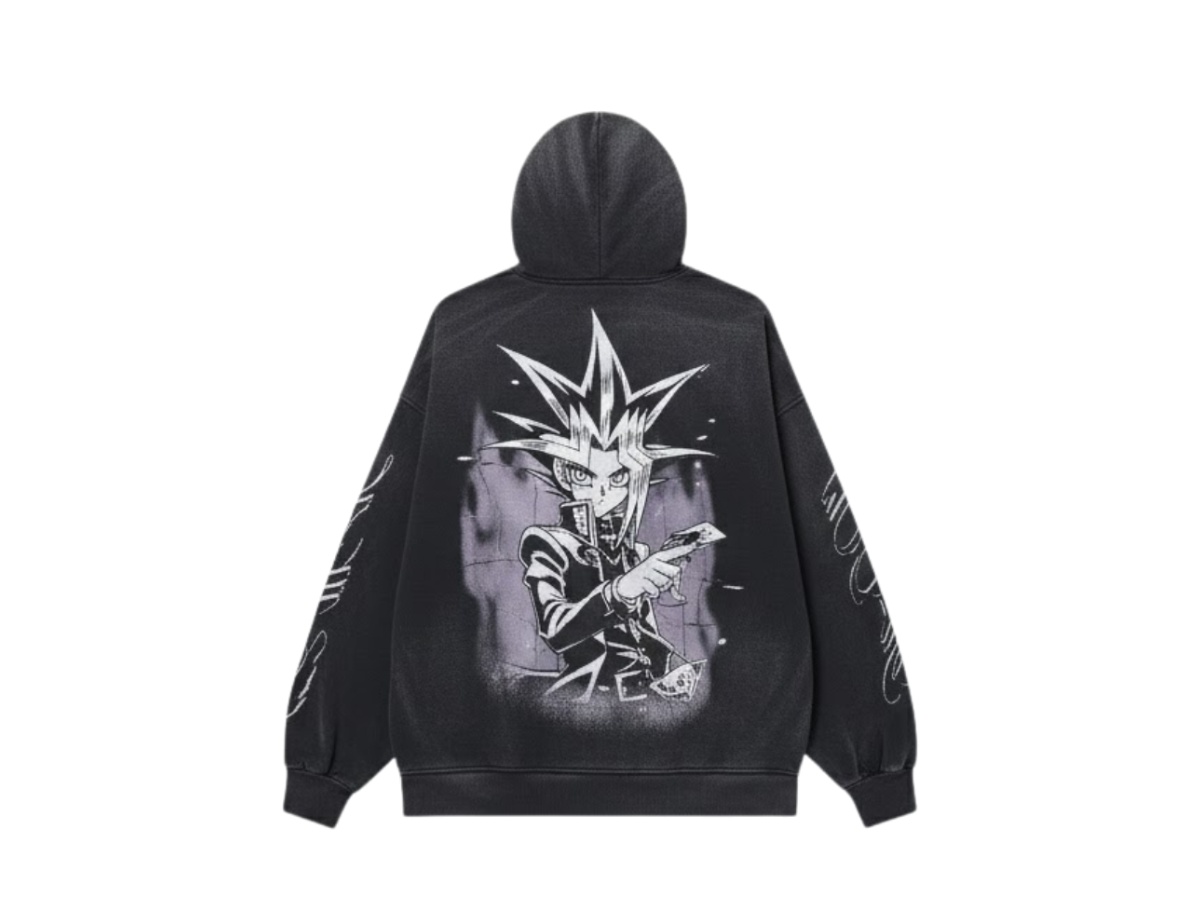 https://d2cva83hdk3bwc.cloudfront.net/cnv-hdacxyhb-carnival-x-yugioh-hoodie-black-2.jpg