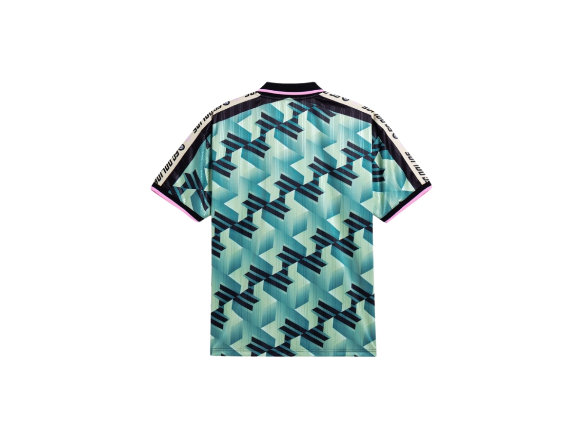 https://d2cva83hdk3bwc.cloudfront.net/cnv-jsacxesfo2efjg-carnival-x-ea-sports-fc-online-2025-emerald-football-jersey-green-2.jpg
