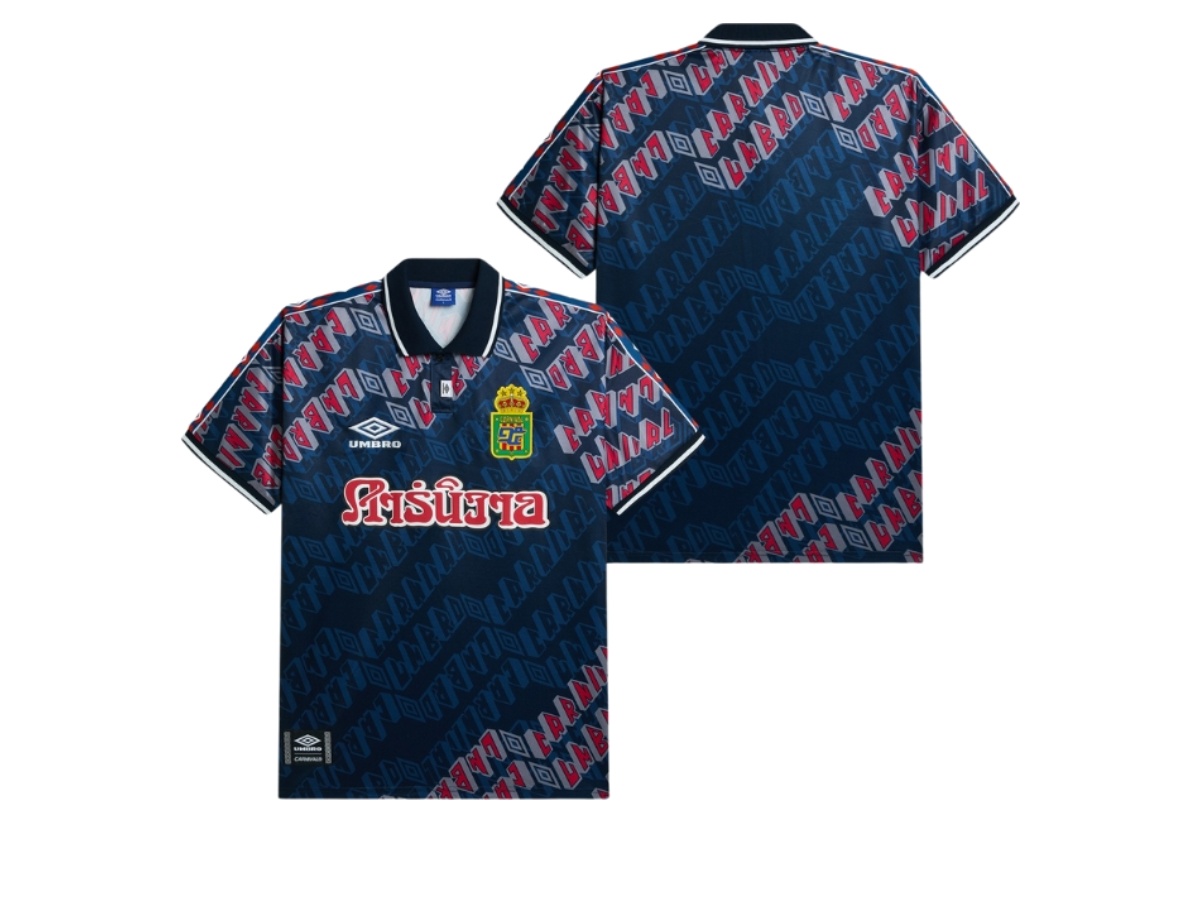 https://d2cva83hdk3bwc.cloudfront.net/cnv-jsacxujtn-carnival-x-umbro-jersey-typo-navy-2.jpg