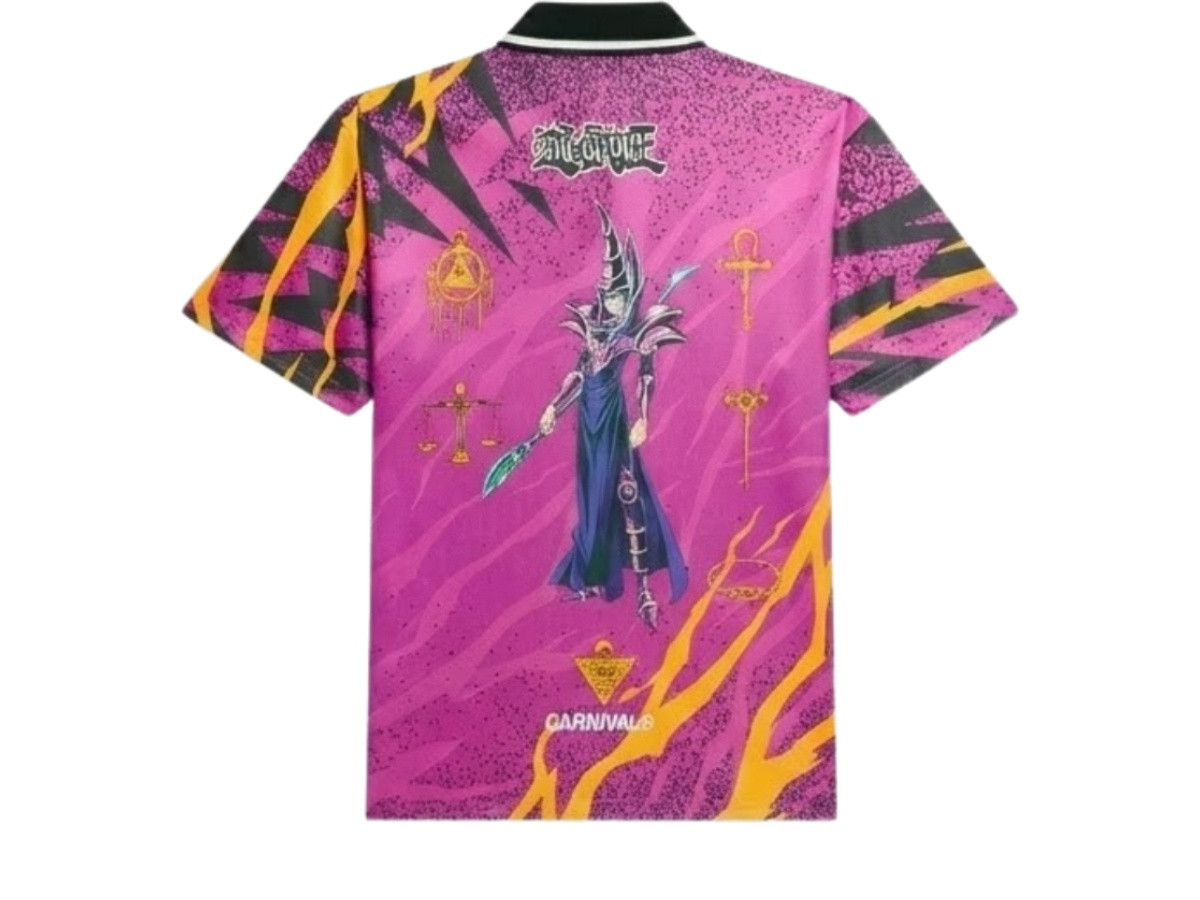 https://d2cva83hdk3bwc.cloudfront.net/cnv-jsacxydmfjp-carnival-x-yugioh-dark-magician-football-jersey-pink-2.jpg