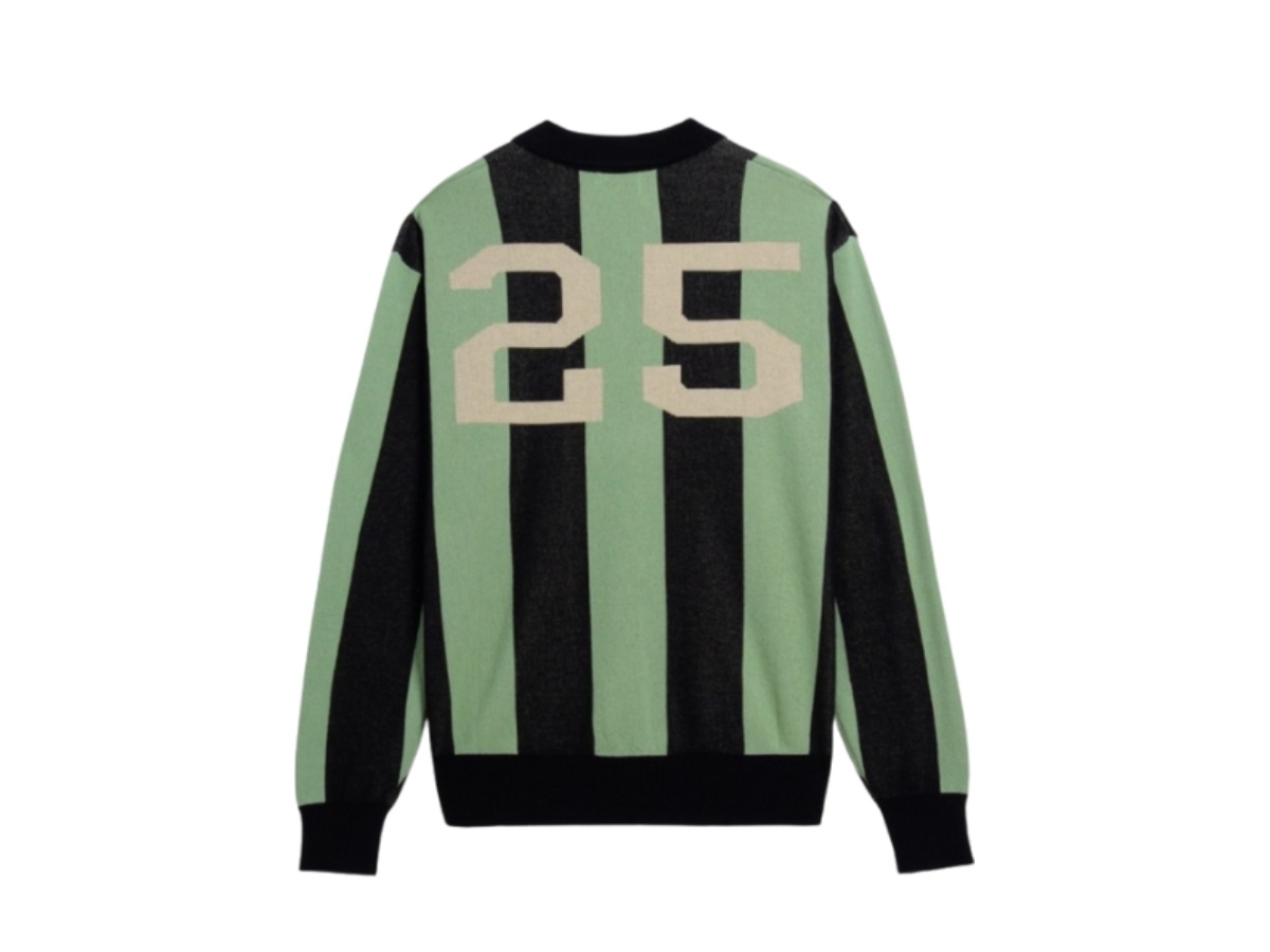 https://d2cva83hdk3bwc.cloudfront.net/cnv-lsacwfjshitsg-carnival-woven-football-jersey-ss25-holiday-in-the-sun-green-2.jpg
