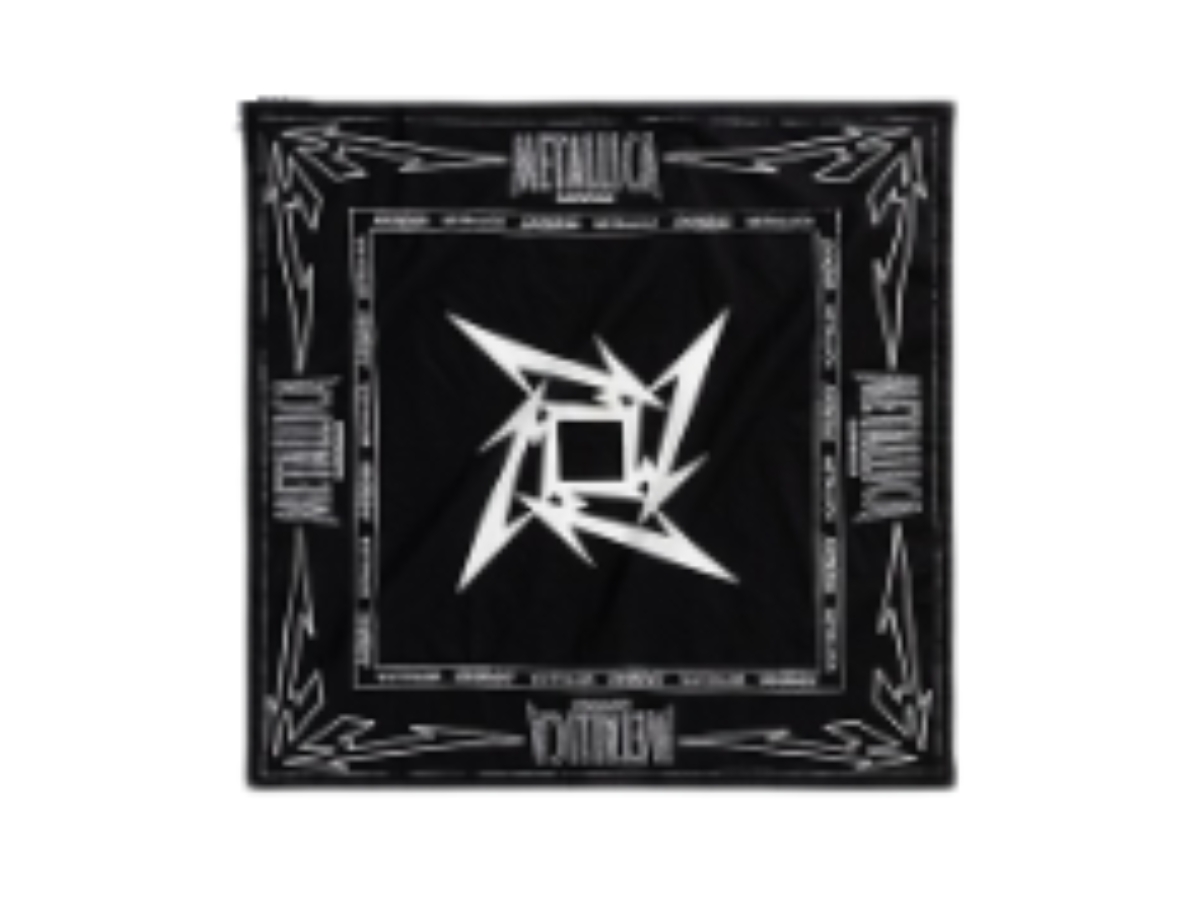 https://d2cva83hdk3bwc.cloudfront.net/cnv-scacxmnslbb-carnival-x-metallica-ninja-star-logo-bandana-black-1.jpg