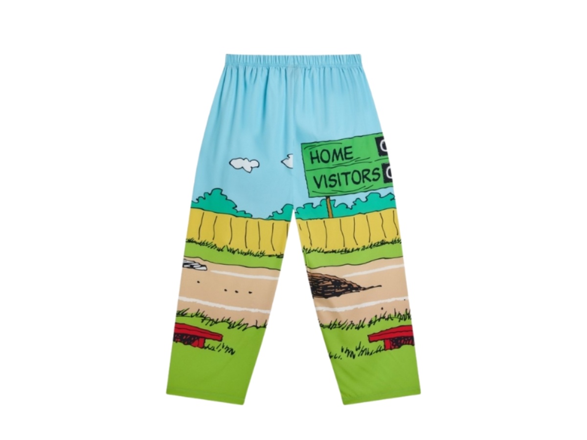 https://d2cva83hdk3bwc.cloudfront.net/cnv-stacxptpm-carnival-x-peanuts-together-pajamas-multicolor-5.jpg