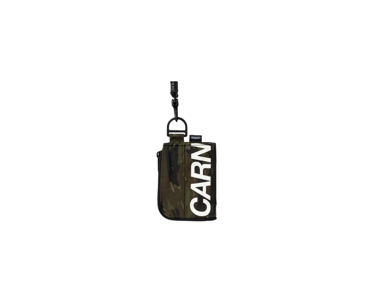 https://d2cva83hdk3bwc.cloudfront.net/cnv-wlbccwbc-carnival-camo-wallet-bag-camo-3.jpg