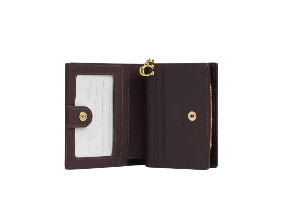https://d2cva83hdk3bwc.cloudfront.net/coach-snap-wallet-with-coach-heritage-in-grained-calfskin-with-metal-hardware-black-2.jpg