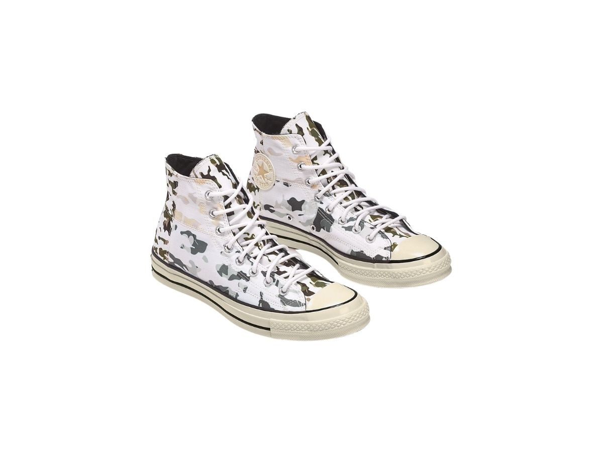 https://d2cva83hdk3bwc.cloudfront.net/converse-chuck-70-blocked-hi-white-white-2.jpg