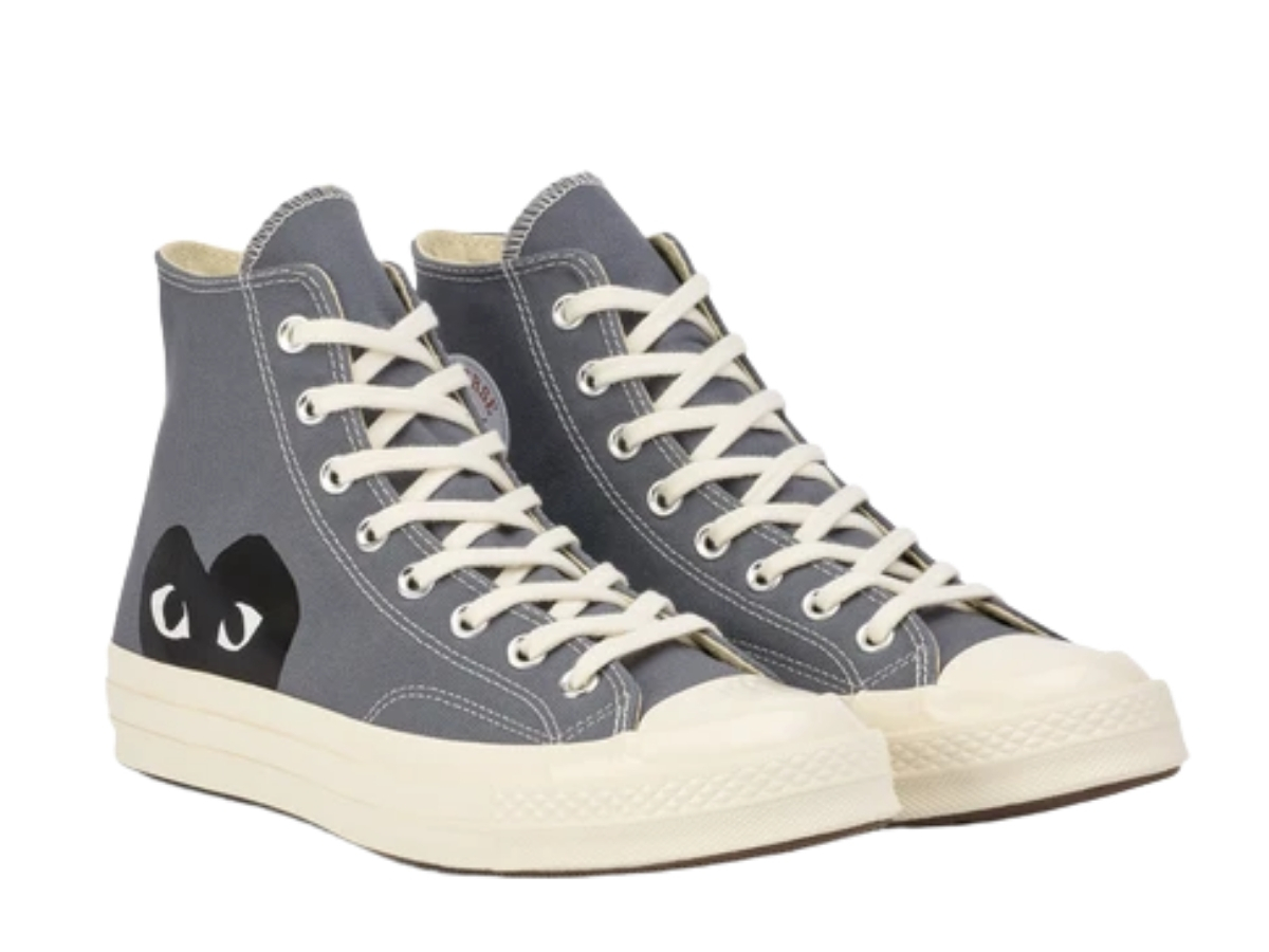 https://d2cva83hdk3bwc.cloudfront.net/converse-chuck-taylor-all-star--70-high-x-play-comme-des-gar-ons-black-heart--grey--3.jpg