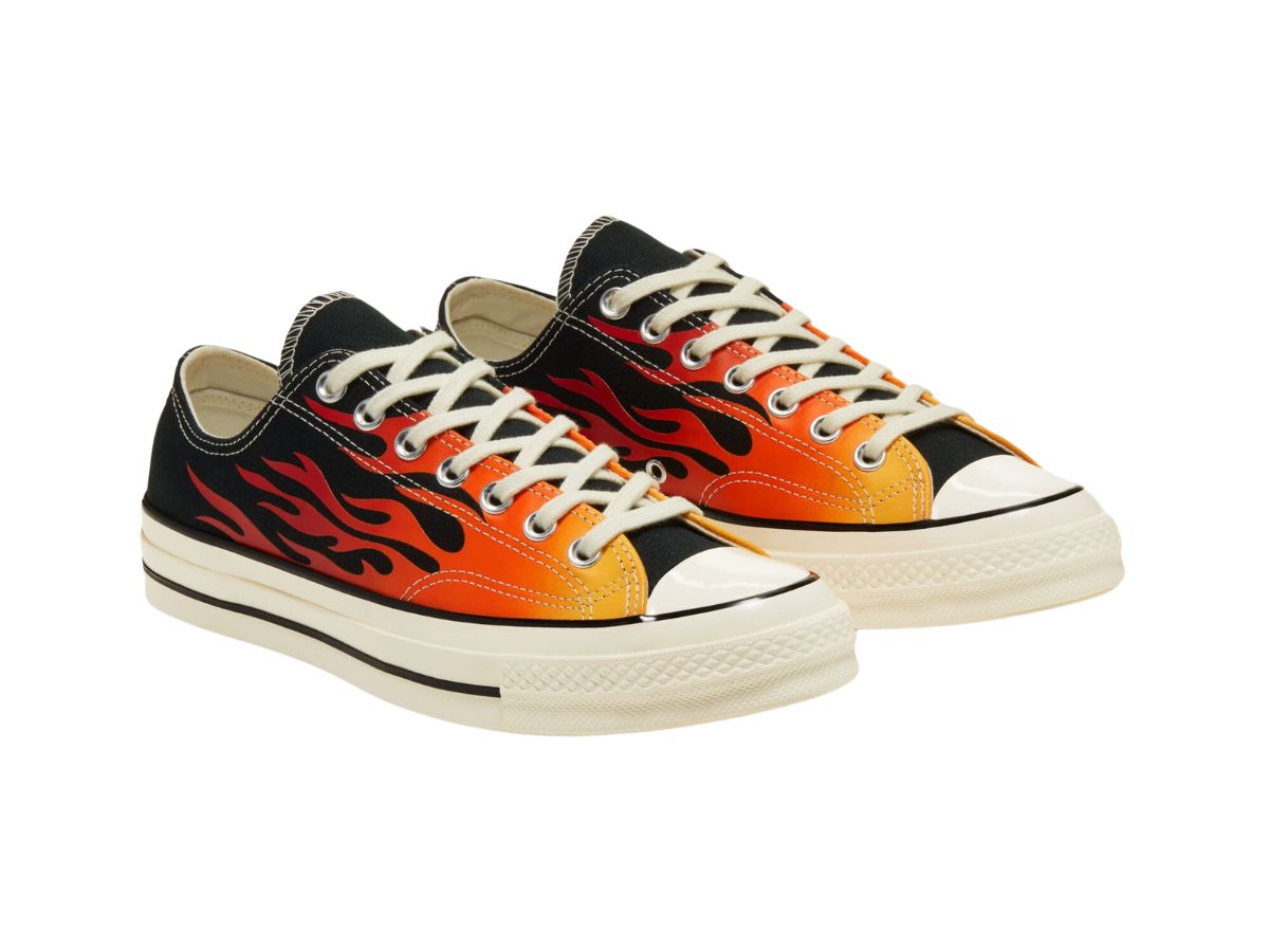 https://d2cva83hdk3bwc.cloudfront.net/converse-chuck-taylor-all-star-70-ox-archival-flame-print-4.jpg