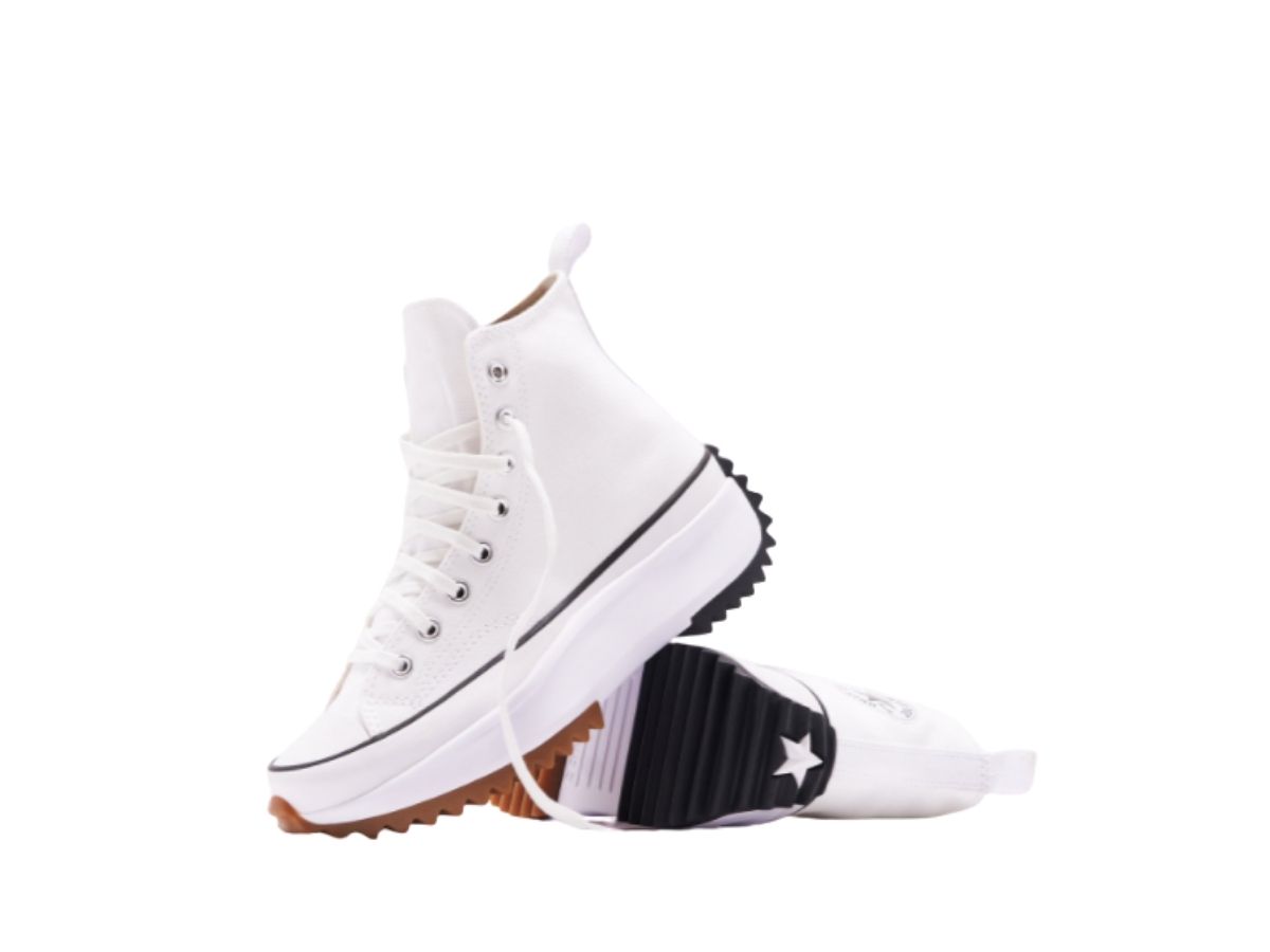 https://d2cva83hdk3bwc.cloudfront.net/converse-run-star-hike-hi-white-black-gum-3.jpg