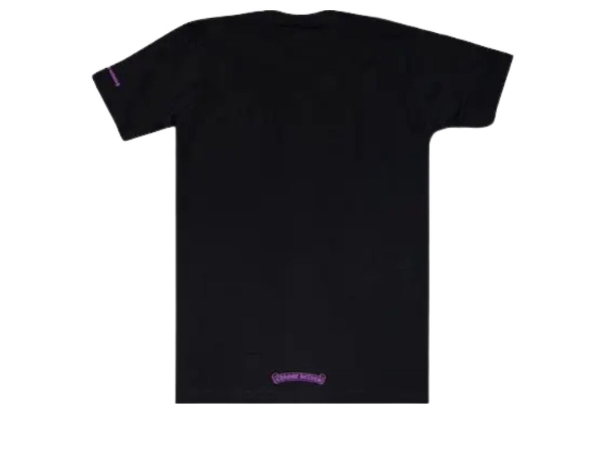 https://d2cva83hdk3bwc.cloudfront.net/crh-tsachnltb-chrome-hearts-neck-logo-tee-black-2.jpg