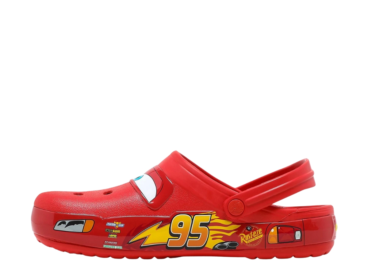 SASOM | รองเท้า Crocs Cars x Classic Clog Lightning McQueen เช็ค