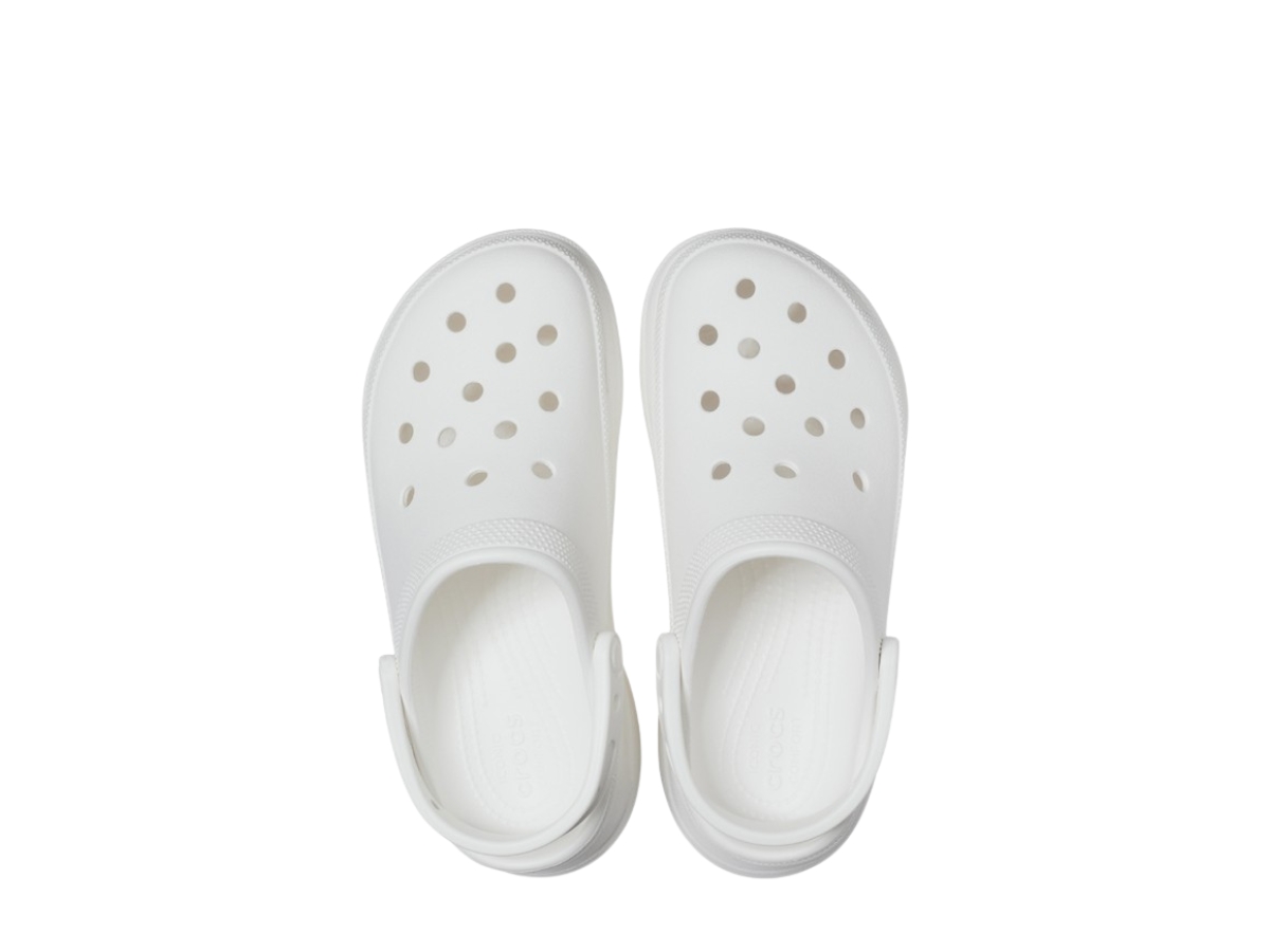 https://d2cva83hdk3bwc.cloudfront.net/crocs-classic-bae-clog-white-w-4.jpg