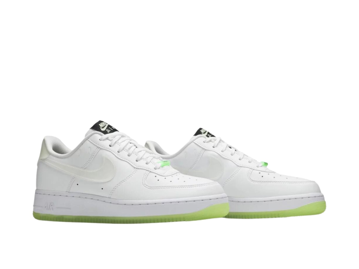 https://d2cva83hdk3bwc.cloudfront.net/ct3228-100-nike-air-force-1-low-07-have-a-nike-day-women-s-3.jpg