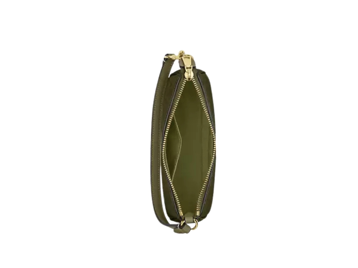 https://d2cva83hdk3bwc.cloudfront.net/cw426-imolv-coach-nolita-19-in-signature-canvas-olive-2.jpg