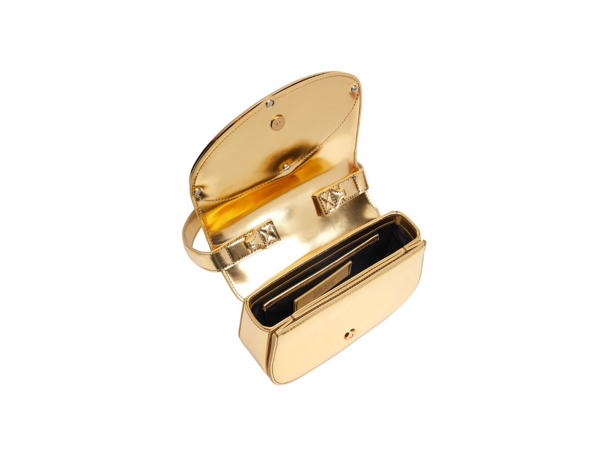 https://d2cva83hdk3bwc.cloudfront.net/diesel-1dr-shoulder-bag-in-mirrored-leather-gold-3.jpg