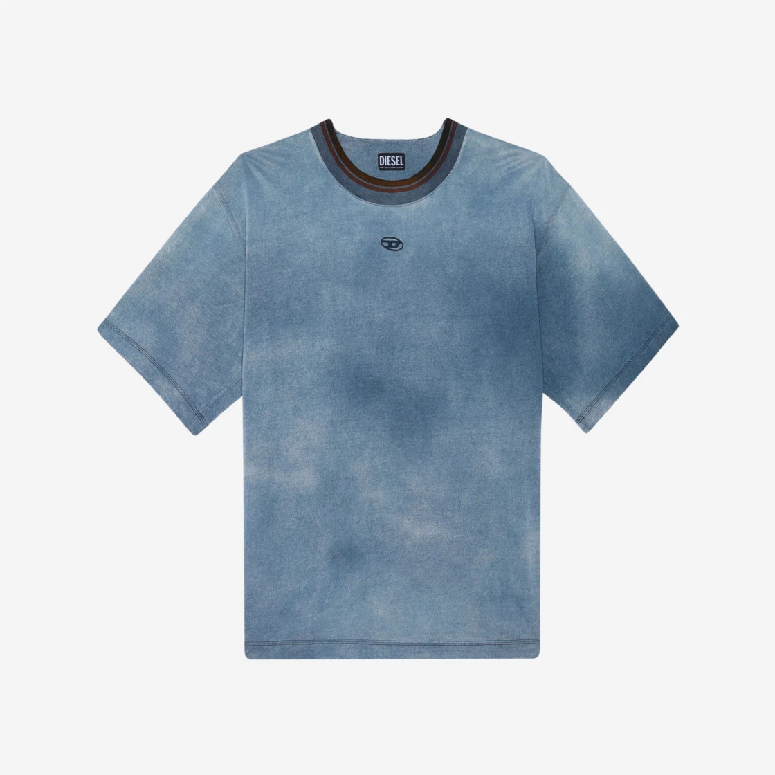 https://d2cva83hdk3bwc.cloudfront.net/diesel-t-volkover-t-shirt-blue-2.jpg