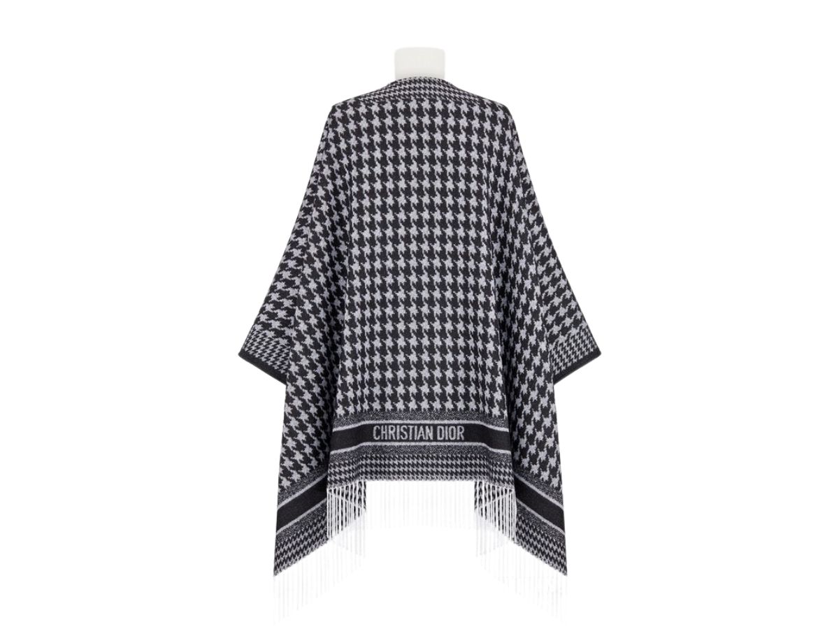 https://d2cva83hdk3bwc.cloudfront.net/dior-30-montaigne-cape-in-black-and-white-cashmere-2.jpg