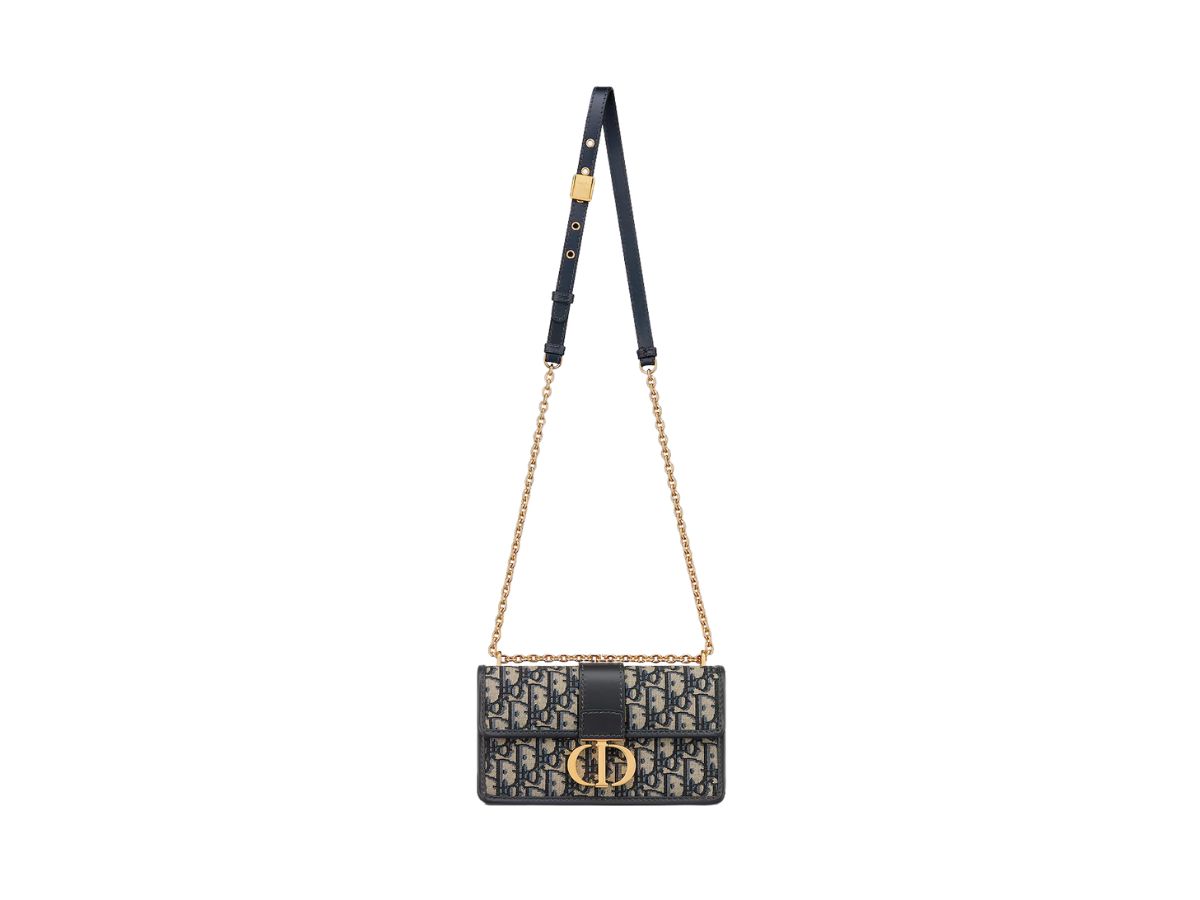 https://d2cva83hdk3bwc.cloudfront.net/dior-30-montaigne-east-west-bag-with-chain-in-blue-dior-oblique-jacquard-5.jpg