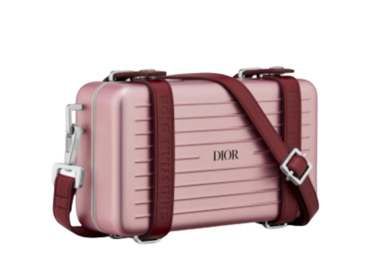 https://d2cva83hdk3bwc.cloudfront.net/dior-and-rimowa-personal-clutch-pink-2.jpg
