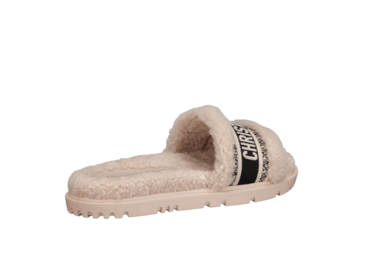 https://d2cva83hdk3bwc.cloudfront.net/dior-dway-slide-black-honey-shearling-3.jpg