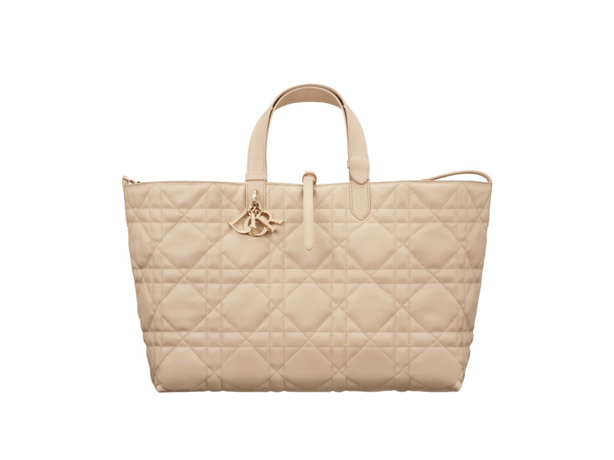 https://d2cva83hdk3bwc.cloudfront.net/dior-large-dior-toujours-bag-in-powder-beige-macrocannage-calfskin-2.jpg