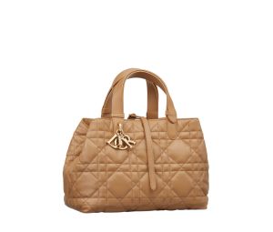 Dior Medium Dior Toujours Bag In Medium Tan Macrocannage Calfskin