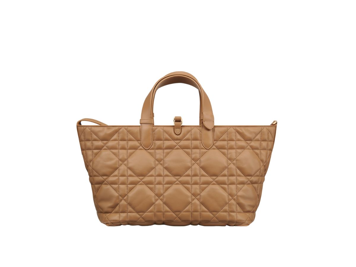 https://d2cva83hdk3bwc.cloudfront.net/dior-medium-dior-toujours-bag-in-medium-tan-macrocannage-calfskin-3.jpg