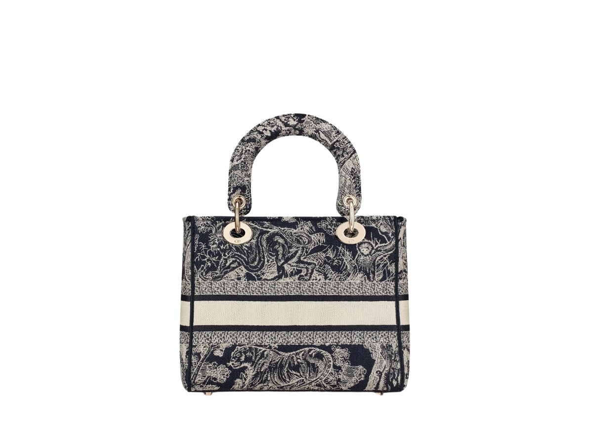 https://d2cva83hdk3bwc.cloudfront.net/dior-medium-lady-d-lite-bag-in-blue-toile-de-jouy-reverse-embroidery-2.jpg