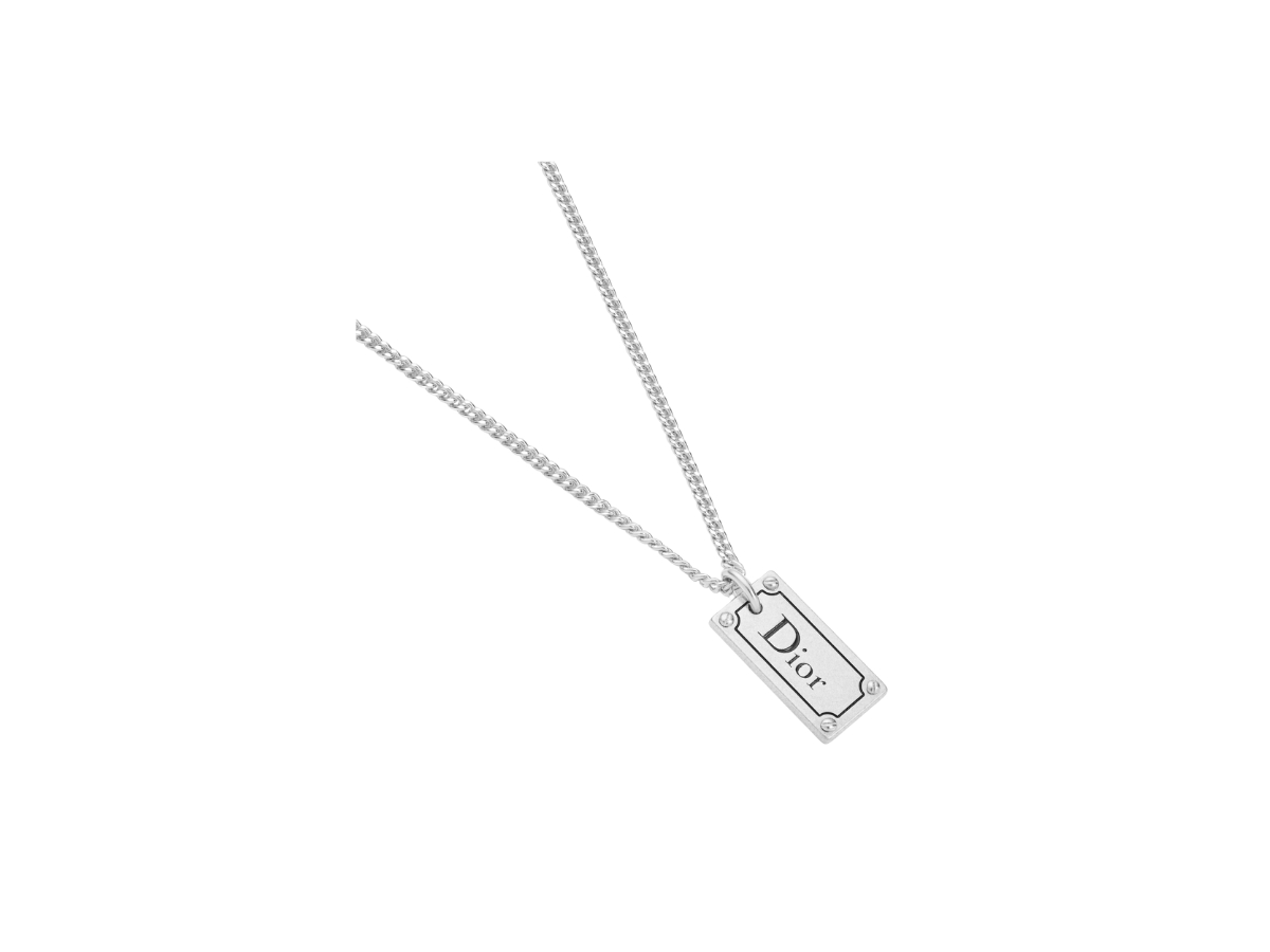 https://d2cva83hdk3bwc.cloudfront.net/dior-plate-pendant-necklace-in-silver-hardware-2.jpg