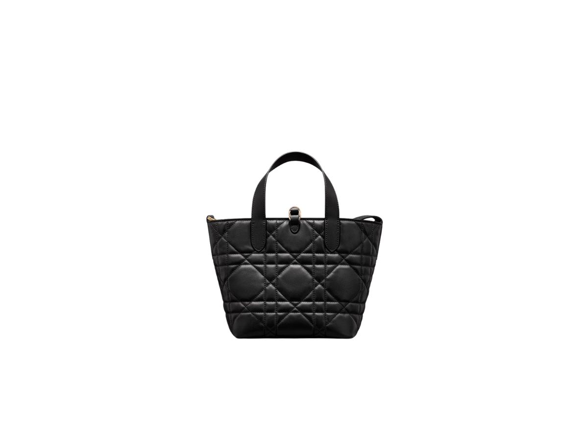 https://d2cva83hdk3bwc.cloudfront.net/dior-small-toujours-vertical-tote-bag-in-black-macrocannage-calfskin-2.jpg