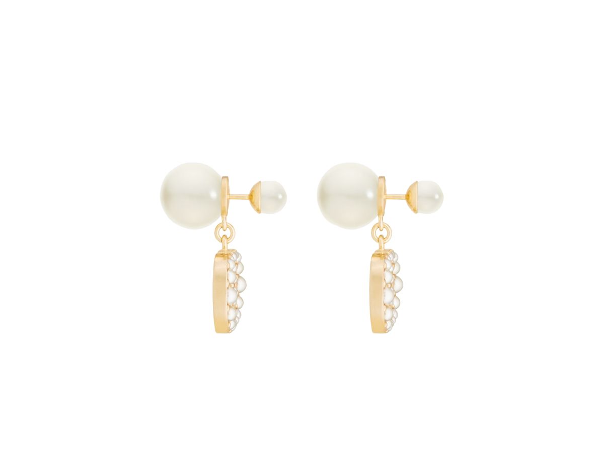 https://d2cva83hdk3bwc.cloudfront.net/dior-tribales-earrings-in-gold-finish-metal-and-white-resin-pearls-1--2.jpg