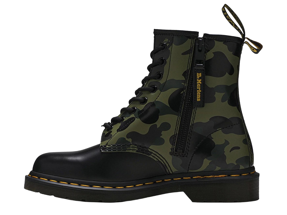 https://d2cva83hdk3bwc.cloudfront.net/dr--martens-1460-zip-a-bathing-ape-2.jpg