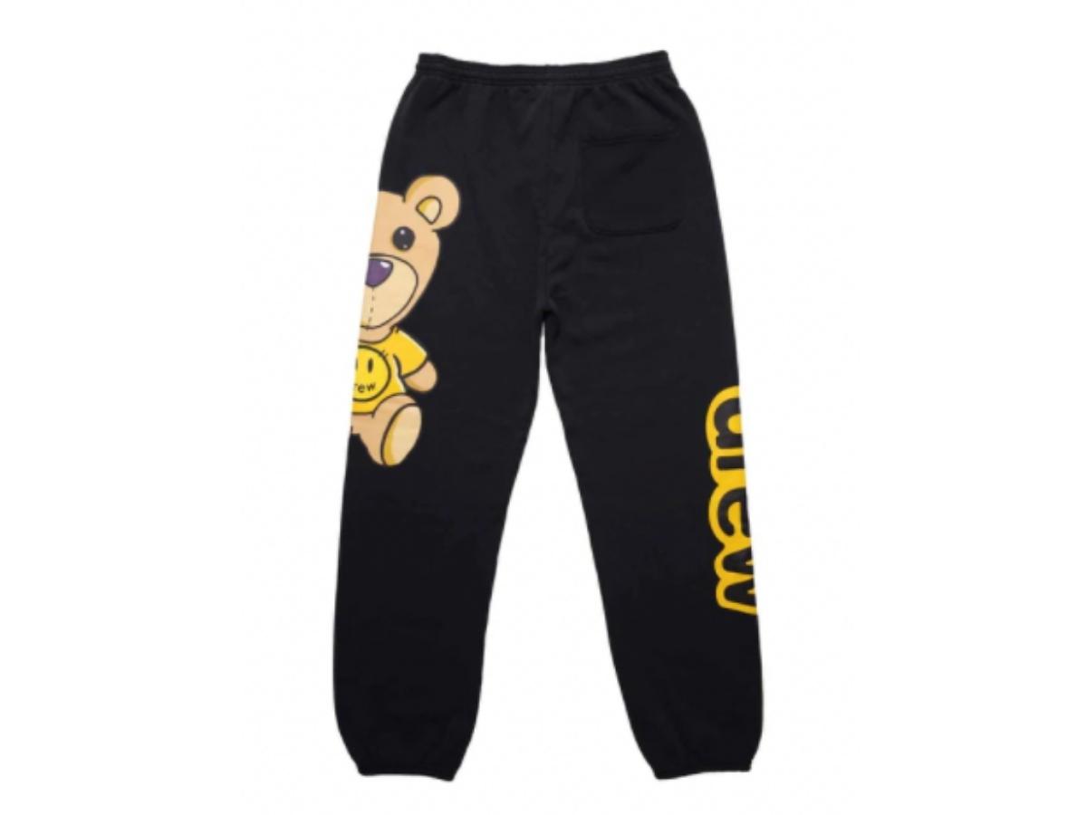 https://d2cva83hdk3bwc.cloudfront.net/drew-house-theodore-house-sweatpant-black-2.jpg