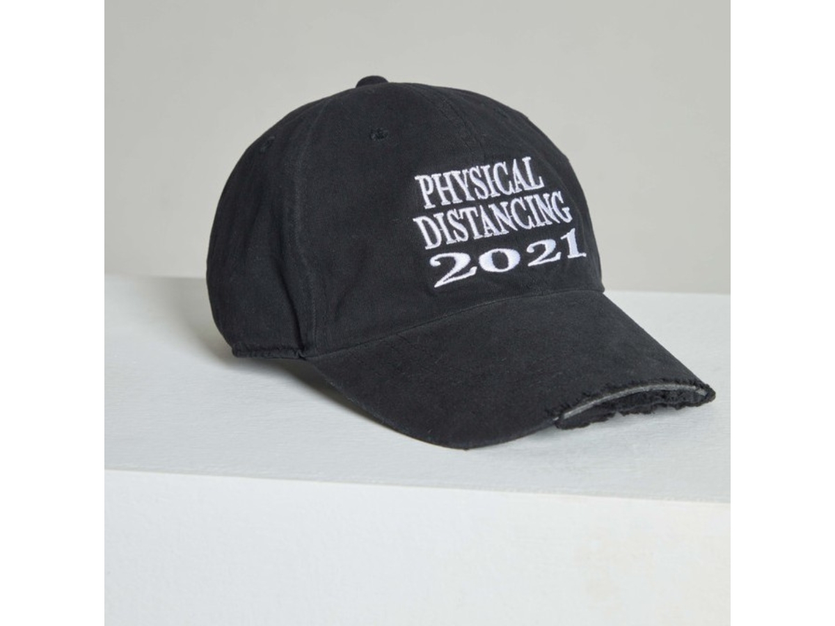https://d2cva83hdk3bwc.cloudfront.net/duckyboy-ripped-cap-physical-distancing-2021-black-3.jpg