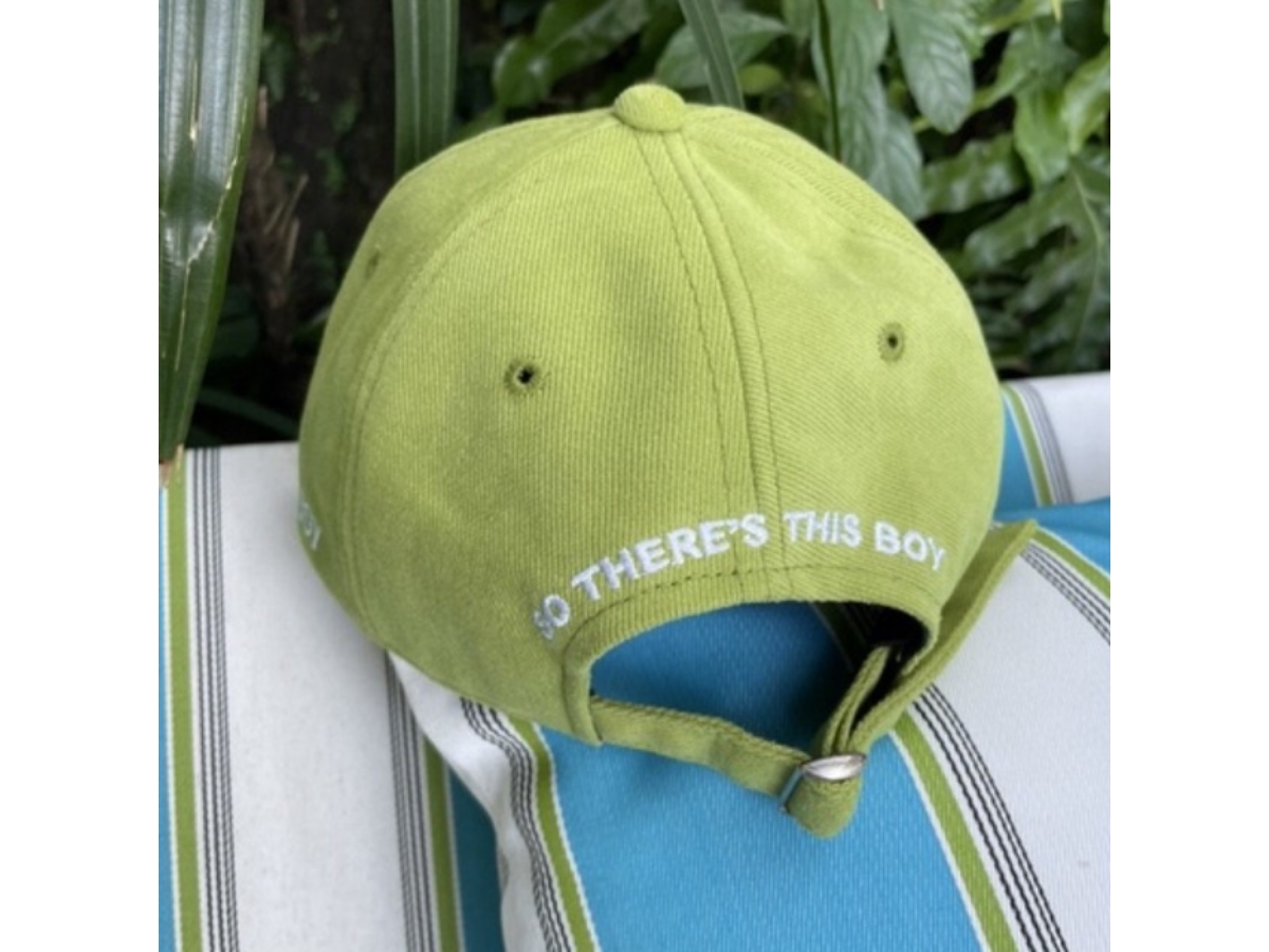 https://d2cva83hdk3bwc.cloudfront.net/duckyboy-so-there-s-this-boy-cap-lime-4.jpg
