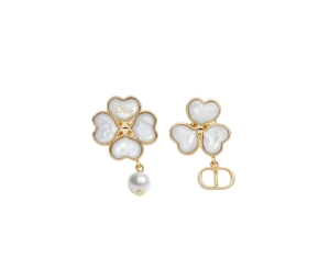 Buy Dior Sparkling Clover Earrings Gold And Mother-Of-Pearl at Sasom – Authentic and Ready to Ship